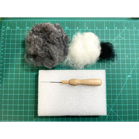 Felted Mini Totoro Vase kit
