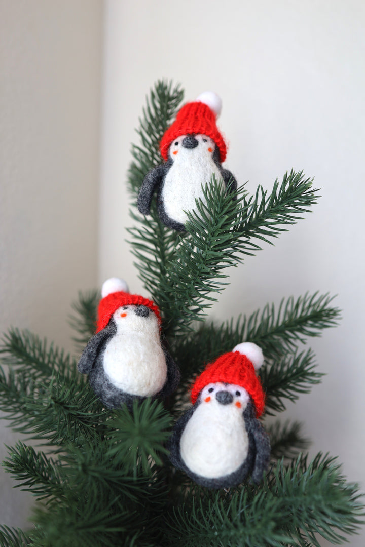 Hand Felted Penguin Christmas Decoration | Christmas Penguin Ornament | Penguin with red hat| Hanging Tree Ornament 100% Wool| Cute Penguin