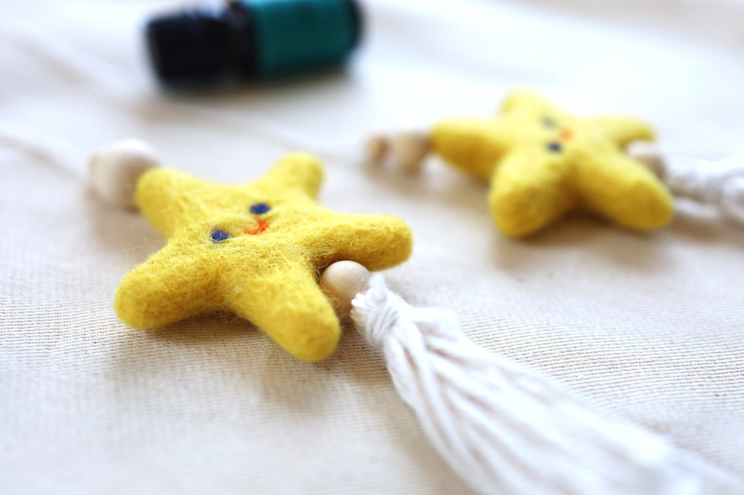 Essential Oil Diffuser - Yellow Star || Felt Wool Diffuser, Car Air Freshener, Car Oil Diffuser, Office Diffuser, Nursery décor