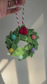 Load and play video in Gallery viewer, Felt Wreath Ornaments | Holiday Felt Wreath for Christmas | Christmas Gift | Car wreath | Car décor
